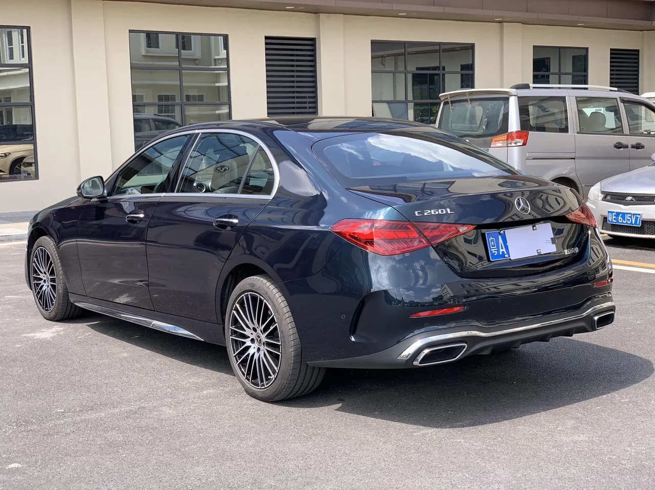 Mercedes Benz Class C 2026 C 260 L 48V 2.0T Automatic 8