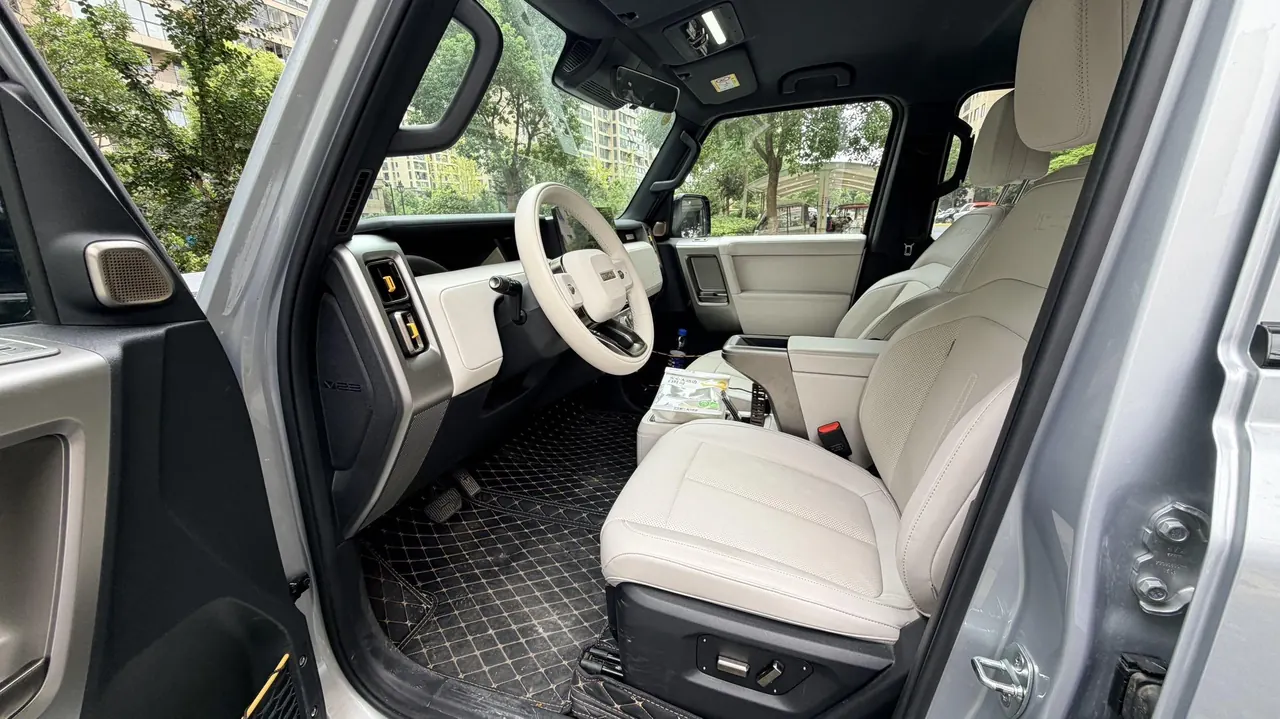 ICAR 2025 iCAR V 23 550 Two-Drive Smart Driving Edition Automatic Gear 8