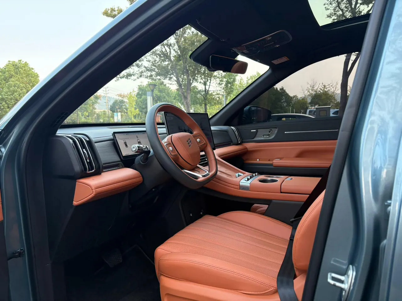 Jetour 2025 X70L 2.0TD flagship 5-seat automatic gear 4