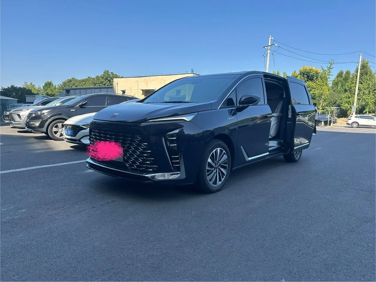 Open image lightbox: Buick 2026 GL8 Lu Zun PHEV 1.5T Luxury Edition Automatic Gear
