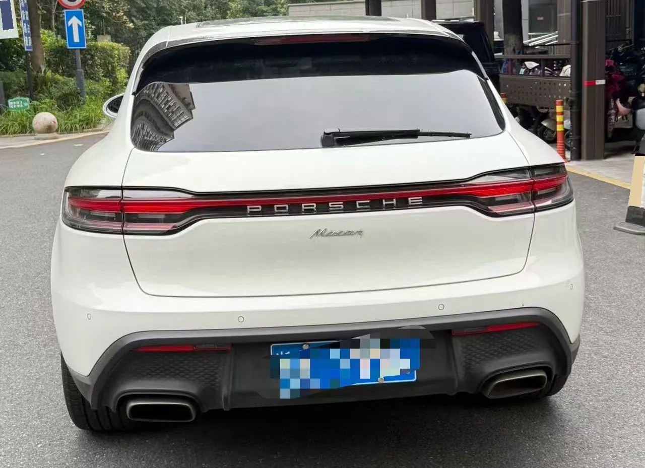 Porsche Macan (Imported) 2024 Macan 2.0T Automatic Gear 3
