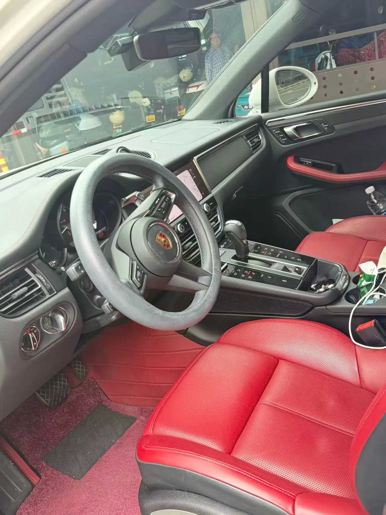 Porsche Macan (Imported) 2024 Macan 2.0T Automatic Gear 4