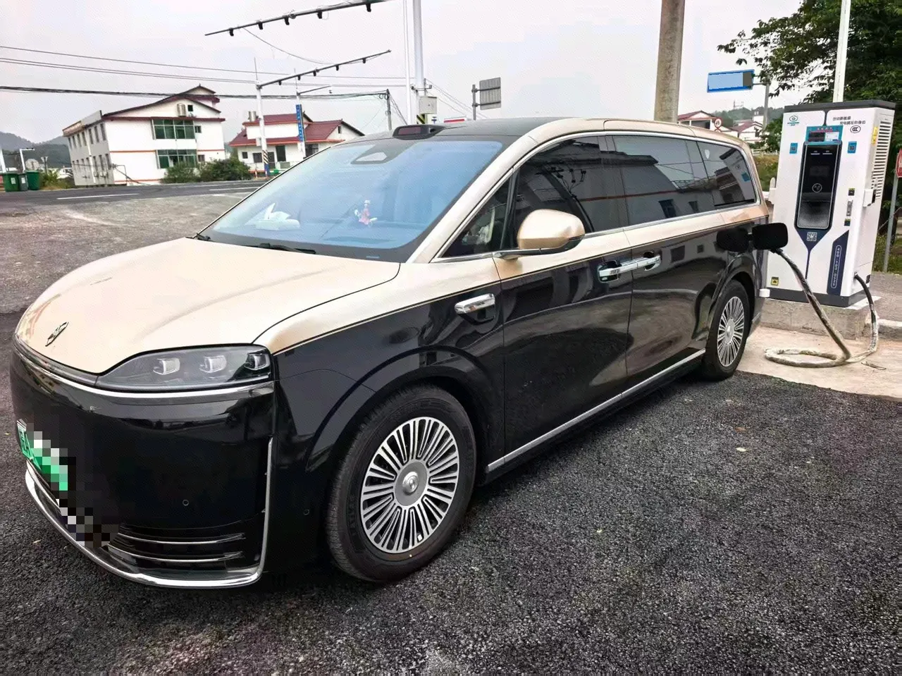 Intellectual 2026 V9 Max Automatic Gear - View 1