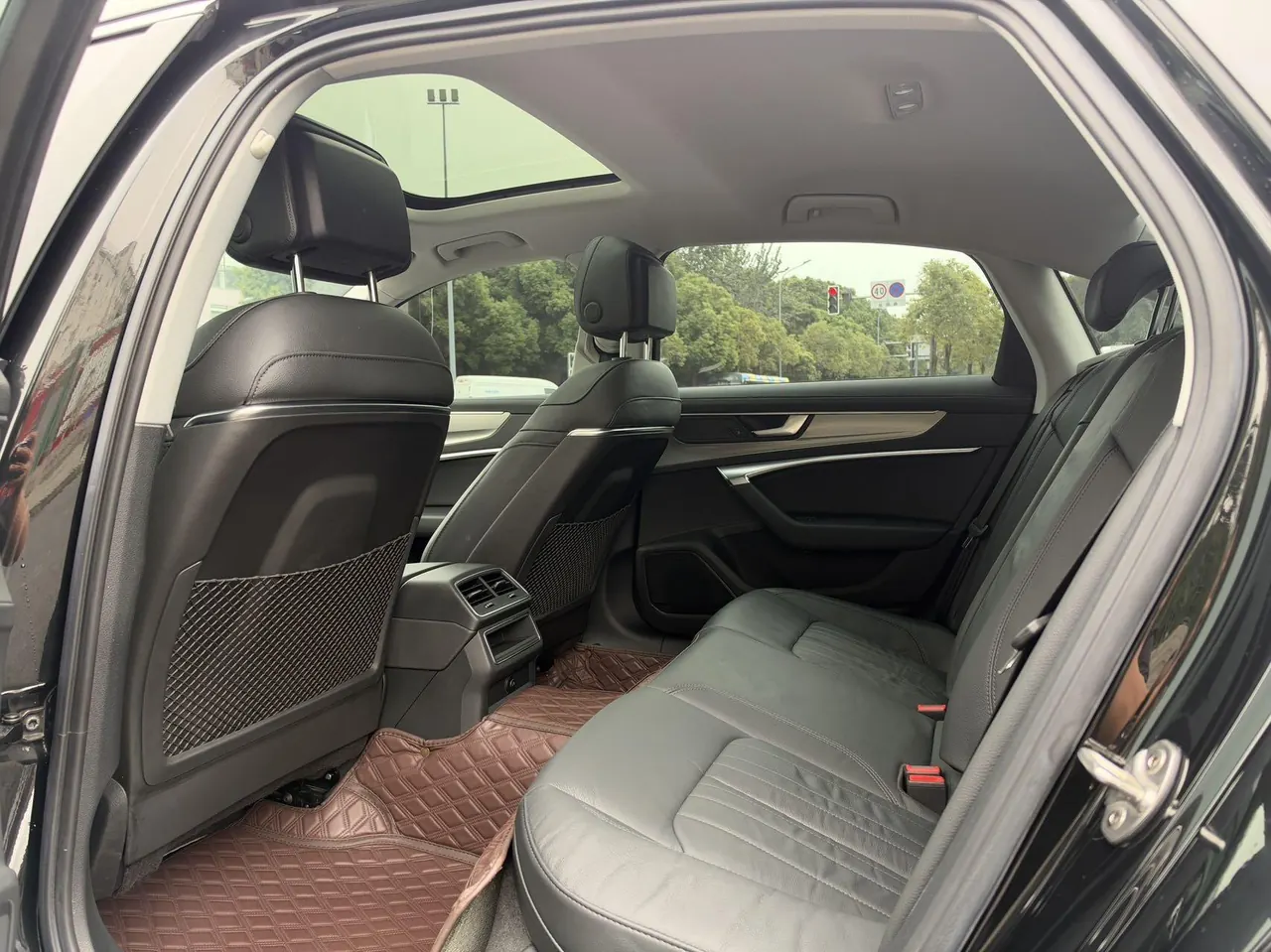 Audi 2020 A6L 2.0TFSI 40TFSI Deluxe Elegant Automatic 5