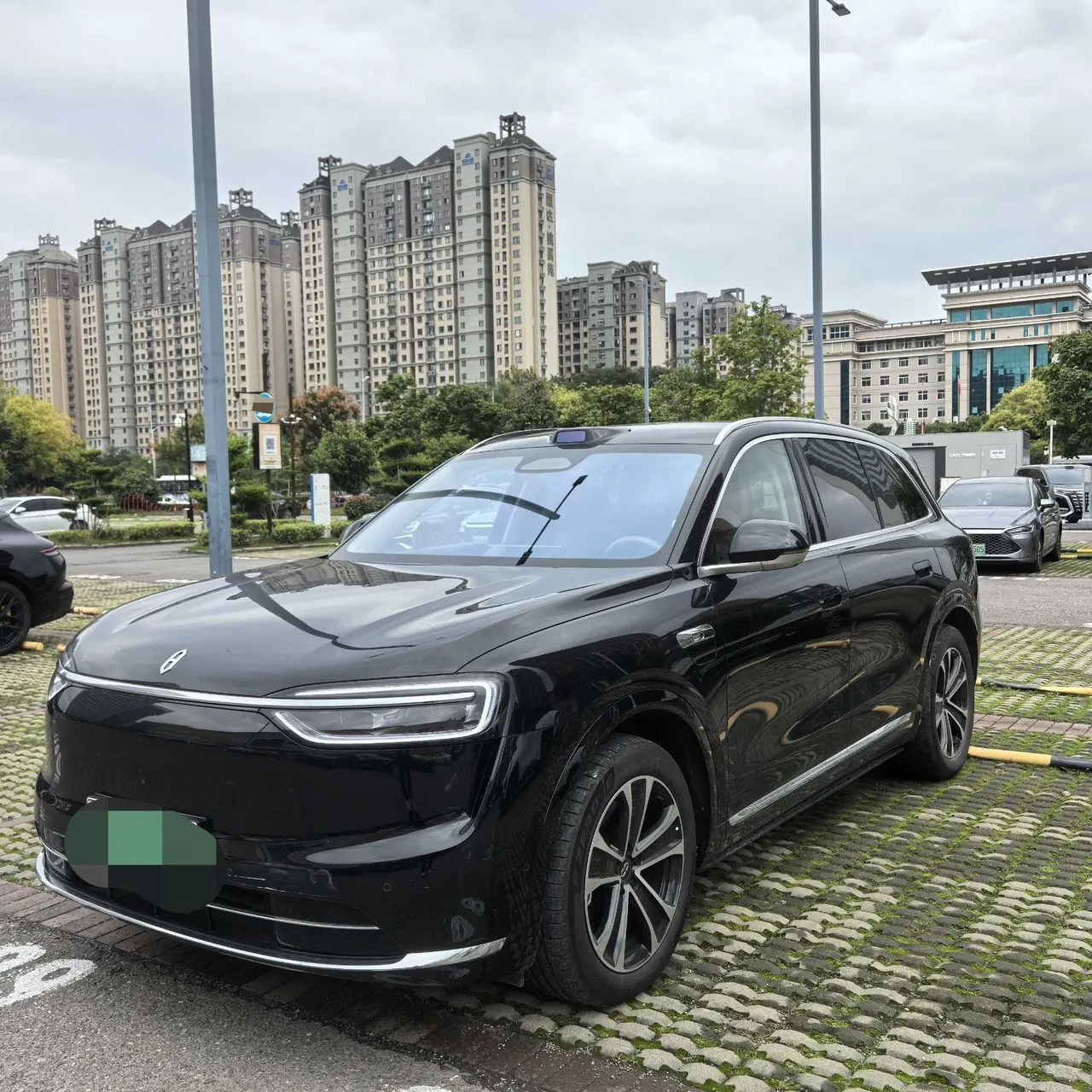 Open image lightbox: AITO 2026 AITO M7 extended range Ultra 4-wheel drive version 5 (192-line laser Radar) automatic gear