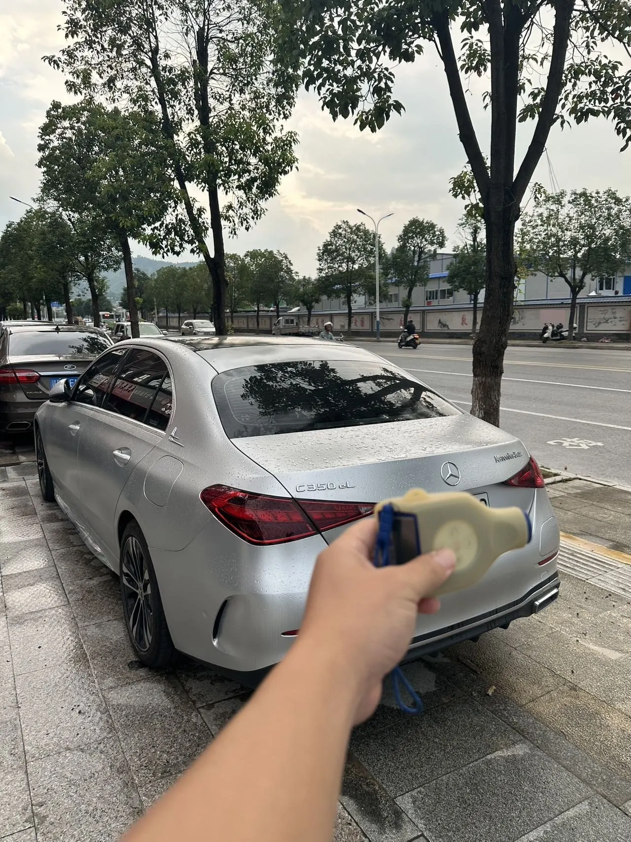 Mercedes Benz Class C 2025 C 350 e L 2.0T Automatic 4