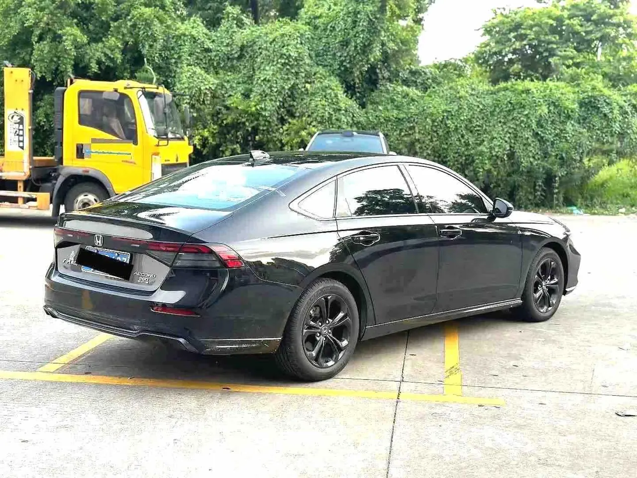 Honda 2025 11th Generation Accord 1.5T Stepless 260TURBO Sports Series Deluxe Automatic Gear 5