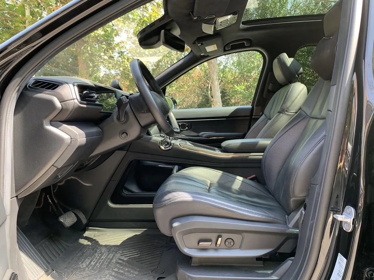 NIO 2020 ES8 Signature Edition 580KM 6-seat Automatic Gear 5
