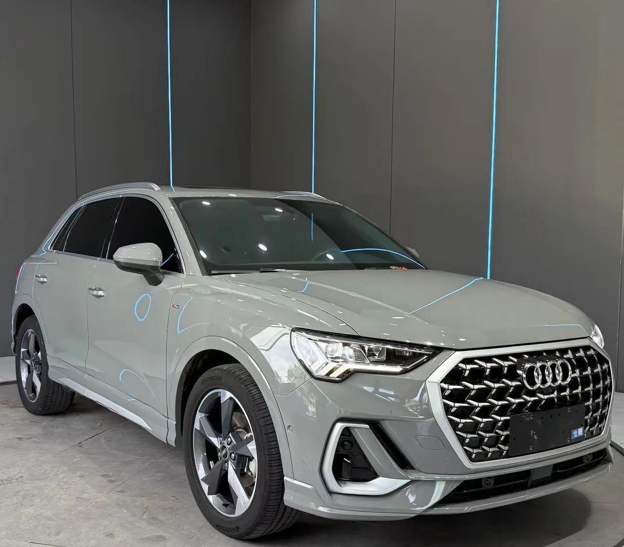 Audi 2024 Q3 1.5TFSI 35TFSI Fashion Dynamic Automatic 3