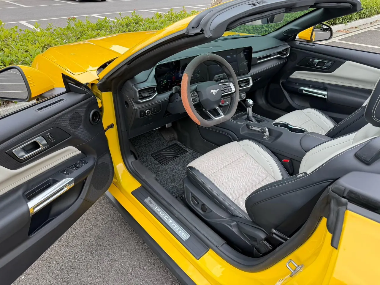 Ford Yema (Imported) 2024 Yema Convertible 2.3T EcoBoost Sports Edition Automatic 3