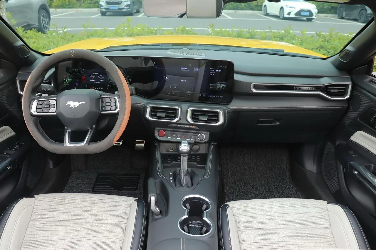 Ford Yema (Imported) 2024 Yema Convertible 2.3T EcoBoost Sports Edition Automatic 6
