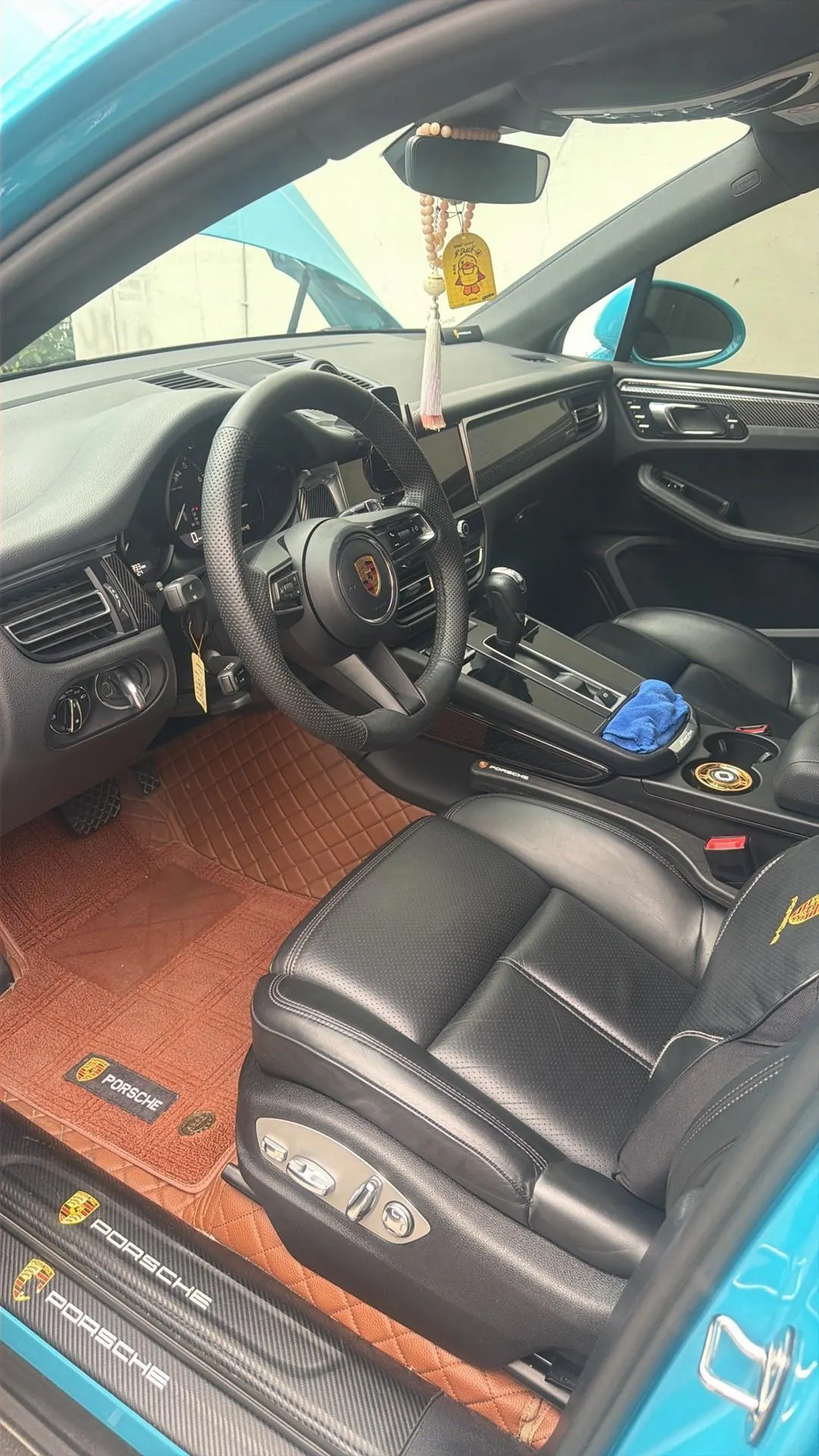 Porsche Macan (Imported) 2022 Macan 2.0T Automatic Gear 4