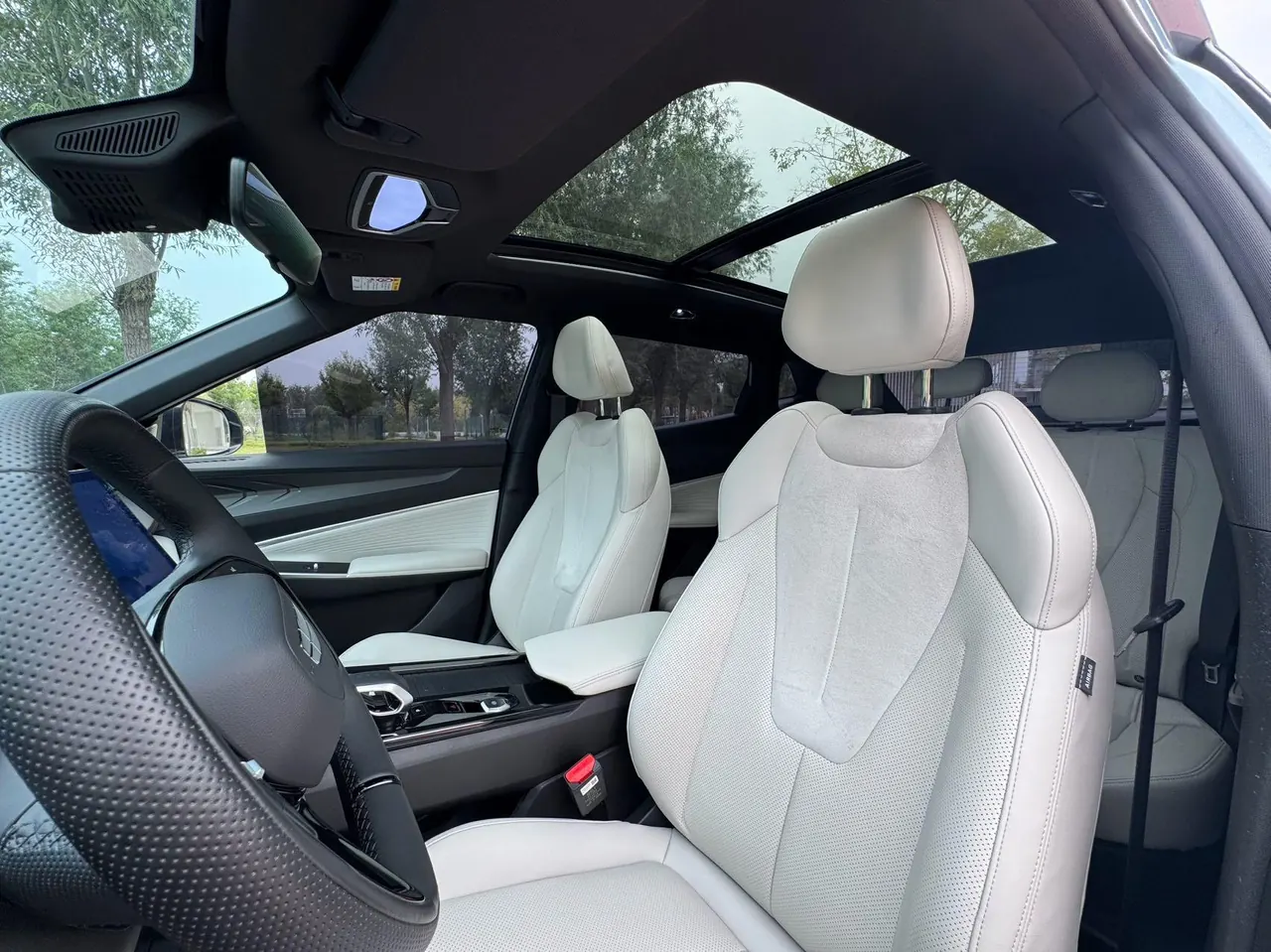 Geely 2023 Boyue COOL 1.5TD COOL Smart Automatic 12