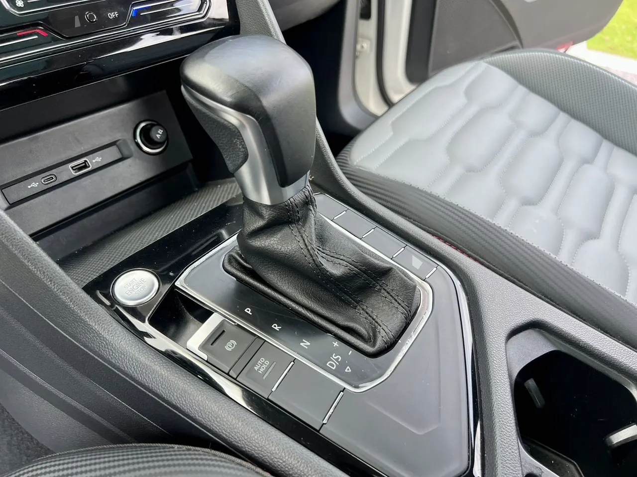 Volkswagen 2022 Tiguan X 2.0TSI 330TSI Two-Drive Overdrive Automatic Gear 15