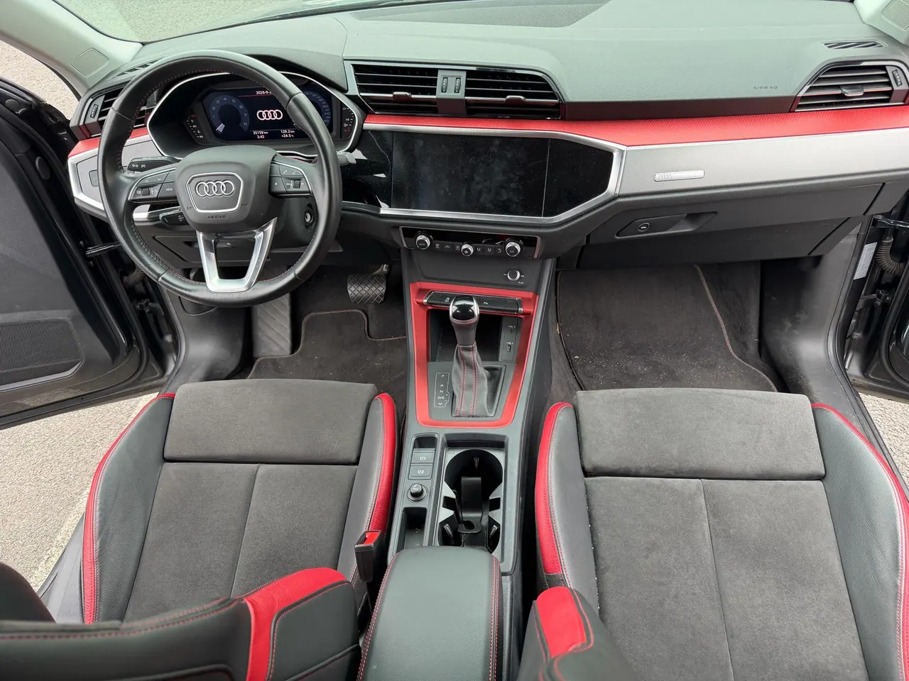 Audi 2022 Q3 1.4TFSI 35TFSI Aggressive Dynamic Automatic 11