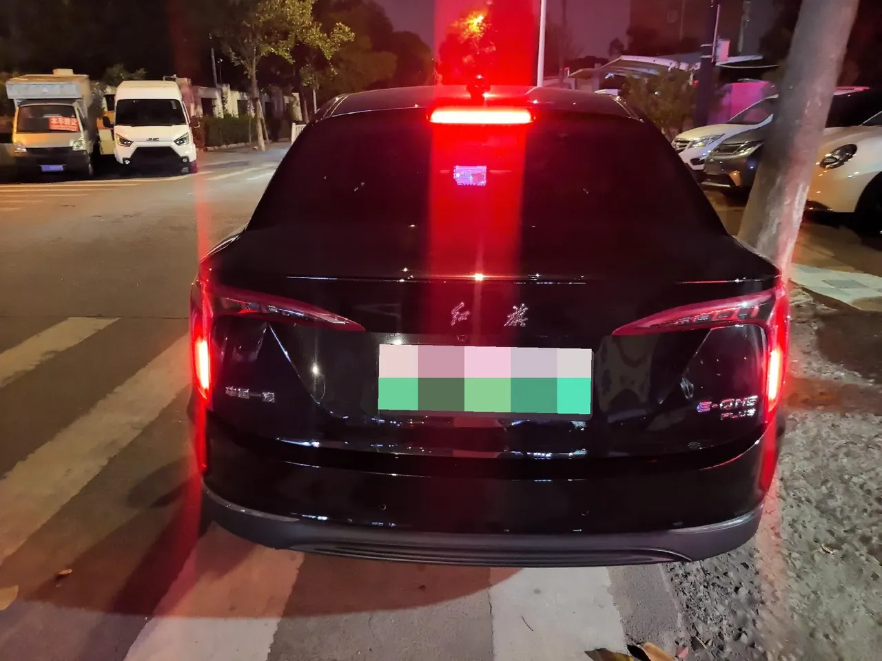 HongQi 2023 E-QM5 E-QM5 PLUS automatic gear 5