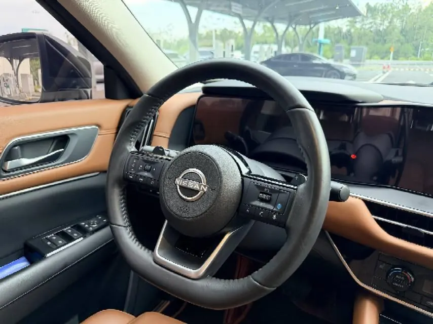 Nissan 2024 Land Exploration 2.0T 380VC-TURBO Four-wheel Drive Intelligent Driving Edition 7-seat Automatic Gear 6