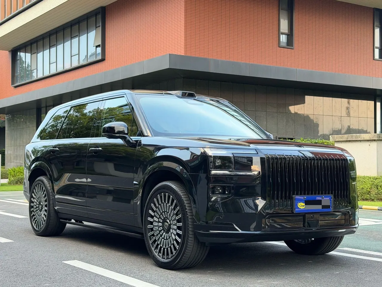 Zeekr 2025 Zeekr 9X 2.0T Ultra Edition 70kWh Automatic Gear 3