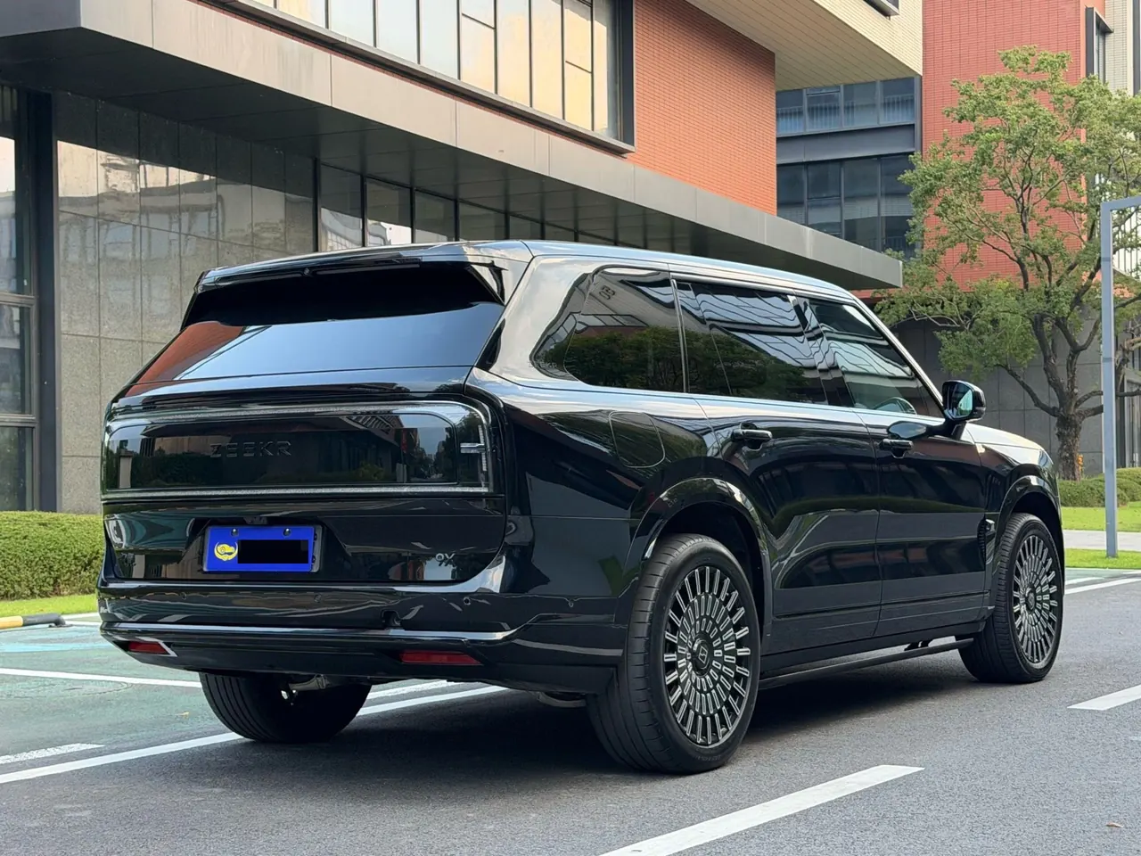 Zeekr 2025 Zeekr 9X 2.0T Ultra Edition 70kWh Automatic Gear 4