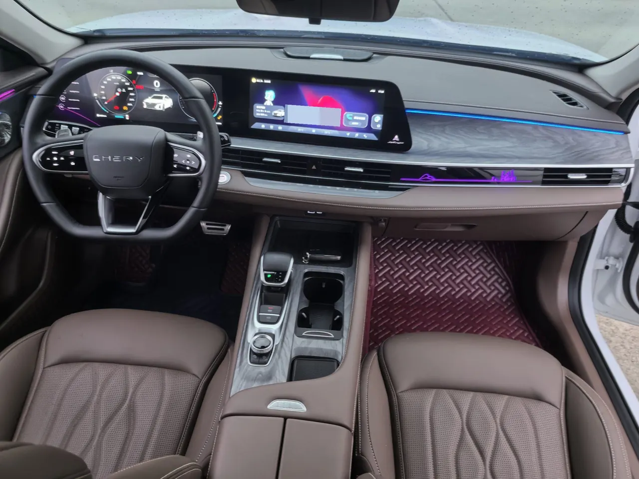 Chery 2025 Erez 8 2.0T automatic gear 4