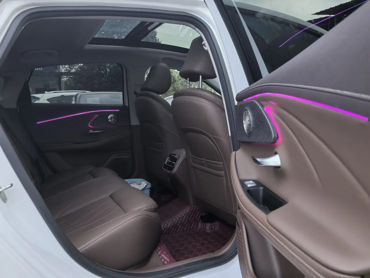 Chery 2025 Erez 8 2.0T automatic gear 5