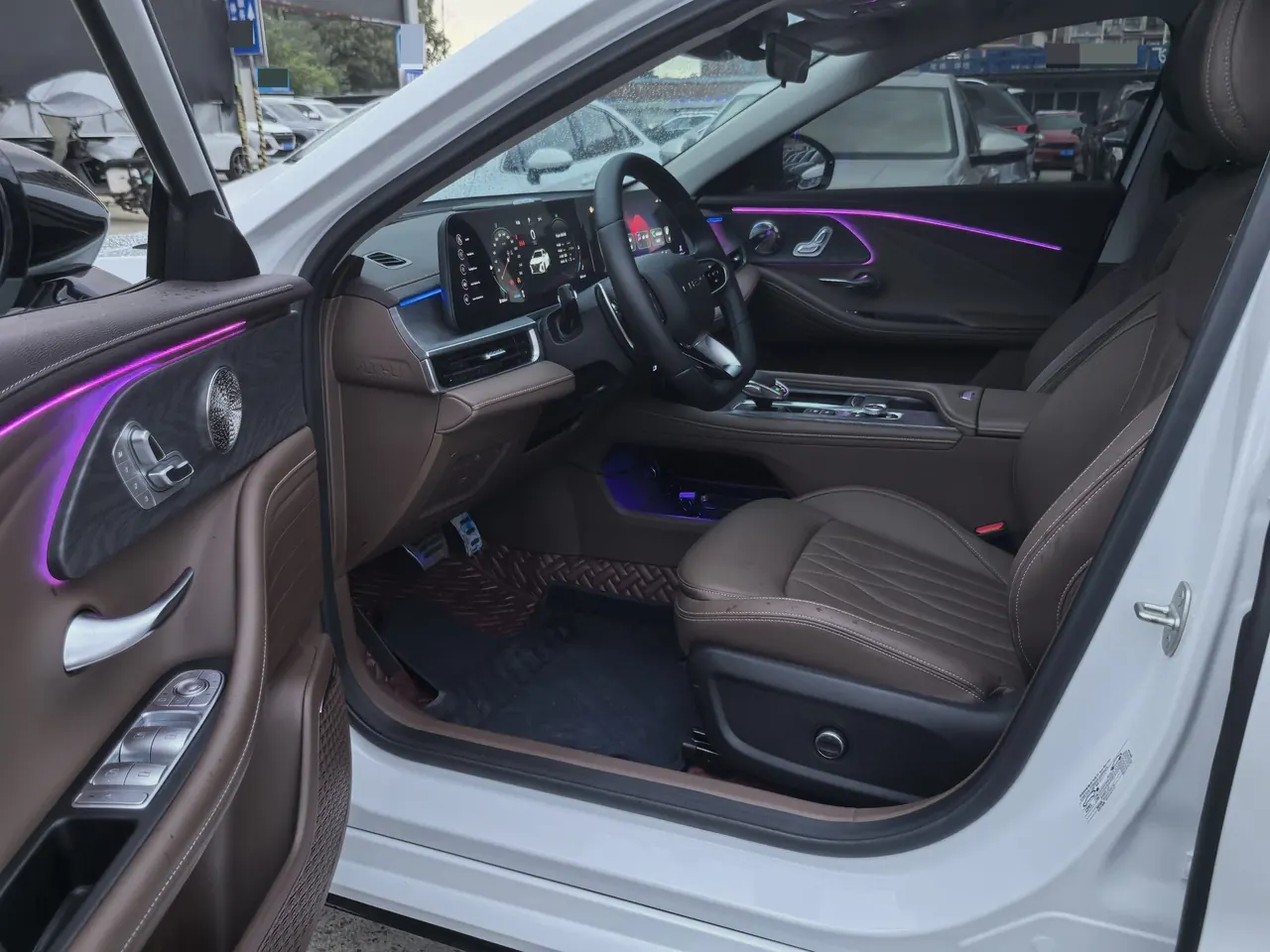 Chery 2025 Erez 8 2.0T automatic gear 6