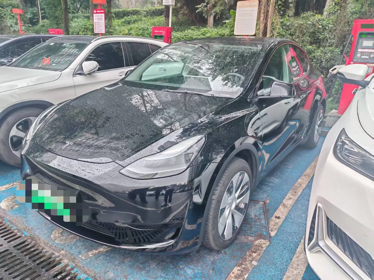 打开图片灯箱:Tesla 2022 Model Y rear-wheel drive version (facelift) automatic gear