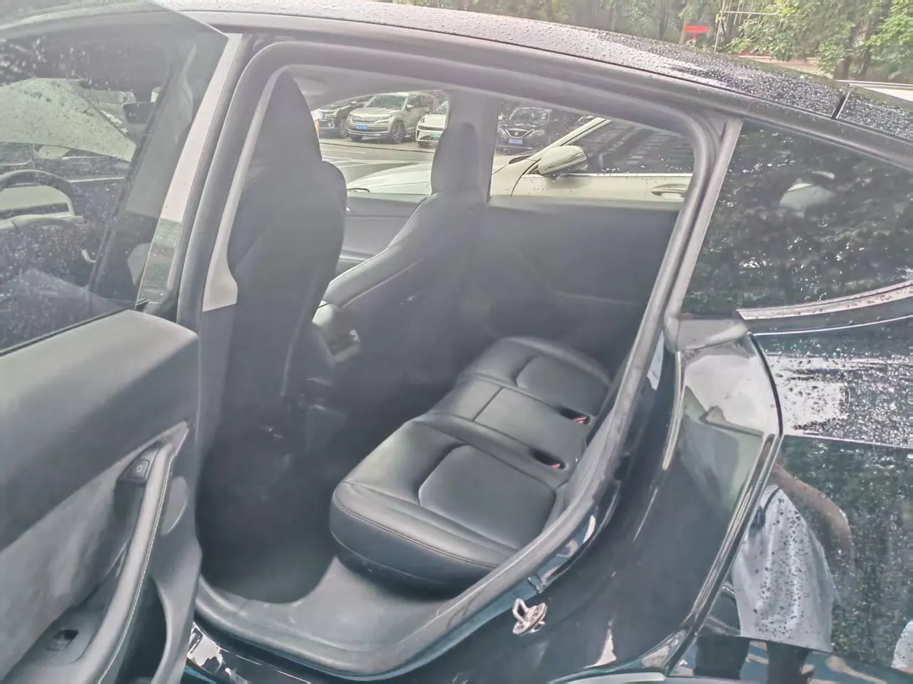 Tesla 2022 Model Y rear-wheel drive version (facelift) automatic gear 4