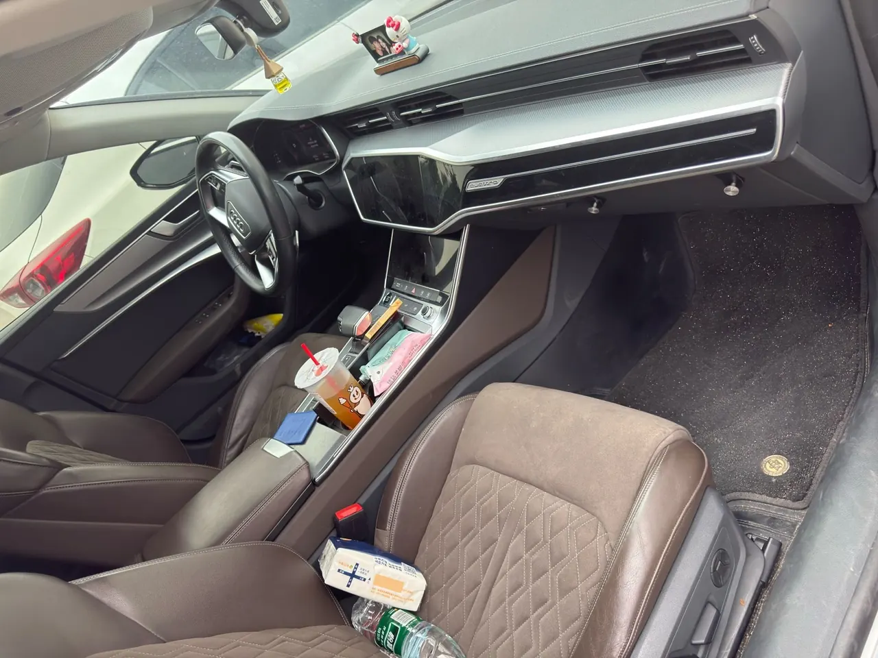 Audi 2024 A7L 2.0TFSI 45TFSI Quattro S-line see remote crystal flow set automatic gear 4