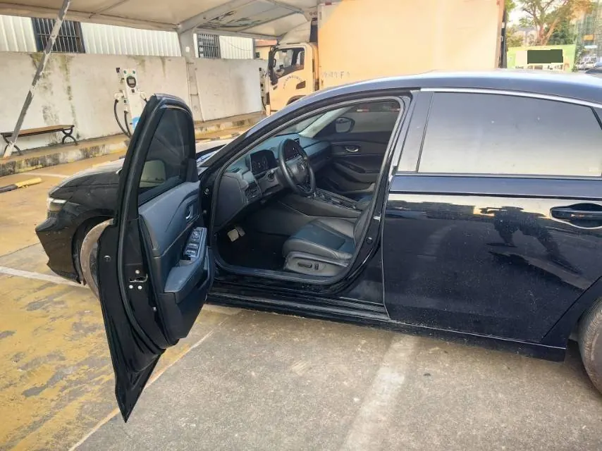 Honda 2025 11th Generation Accord 1.5T Stepless 260TURBO Comfort Edition Automatic Gear 5