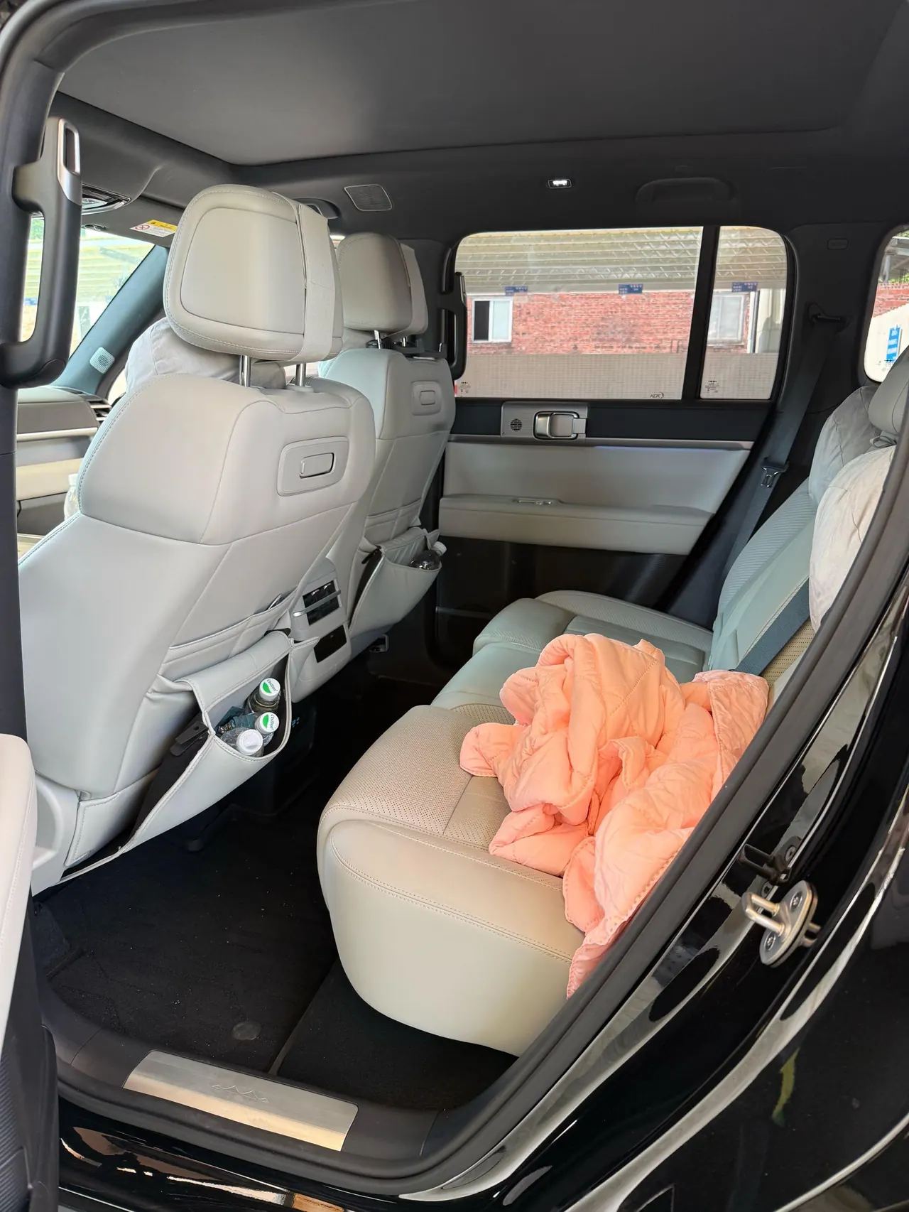 FangChengBao 2025 titanium 7 1.5T stepless 190KM four-wheel drive Ultra version of automatic gear 3