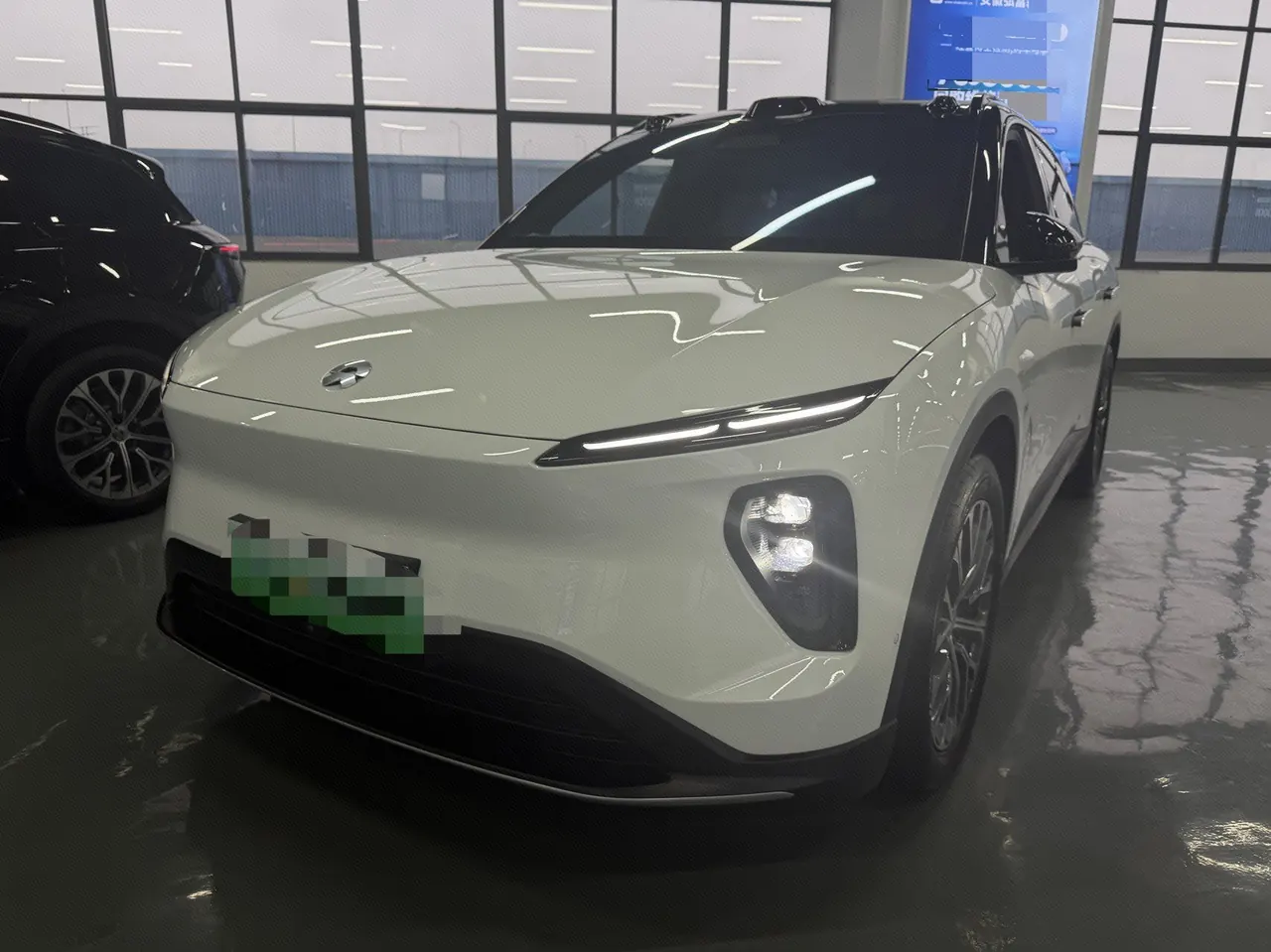 Open image lightbox: NIO 2024 ES6 75kWh automatic gear