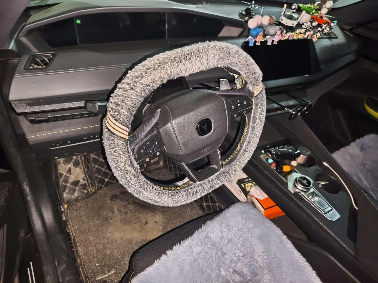ChangAn 2022 UNI-V 1.5T Sports Edition Automatic 7