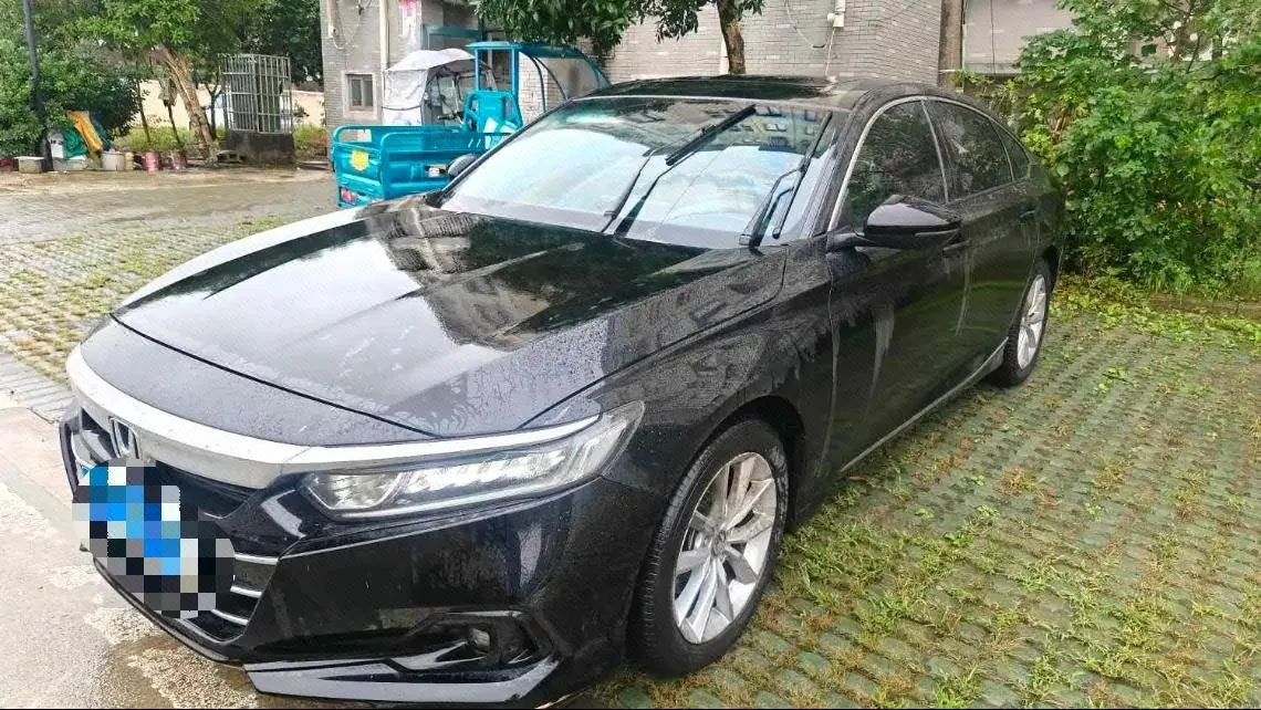 打开图片灯箱:Honda 2022 10th Generation Accord 1.5T Stepless 260TURBO Magic Night Premium Edition Automatic Gear