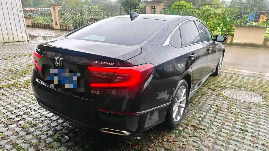 Honda 2022 10th Generation Accord 1.5T Stepless 260TURBO Magic Night Premium Edition Automatic Gear 8