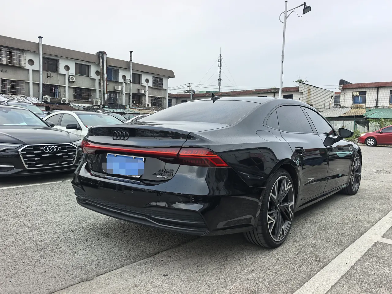 Audi 2024 A7L 2.0TFSI 45TFSI Quattro S-line Black Samurai Edition Automatic Gear 3