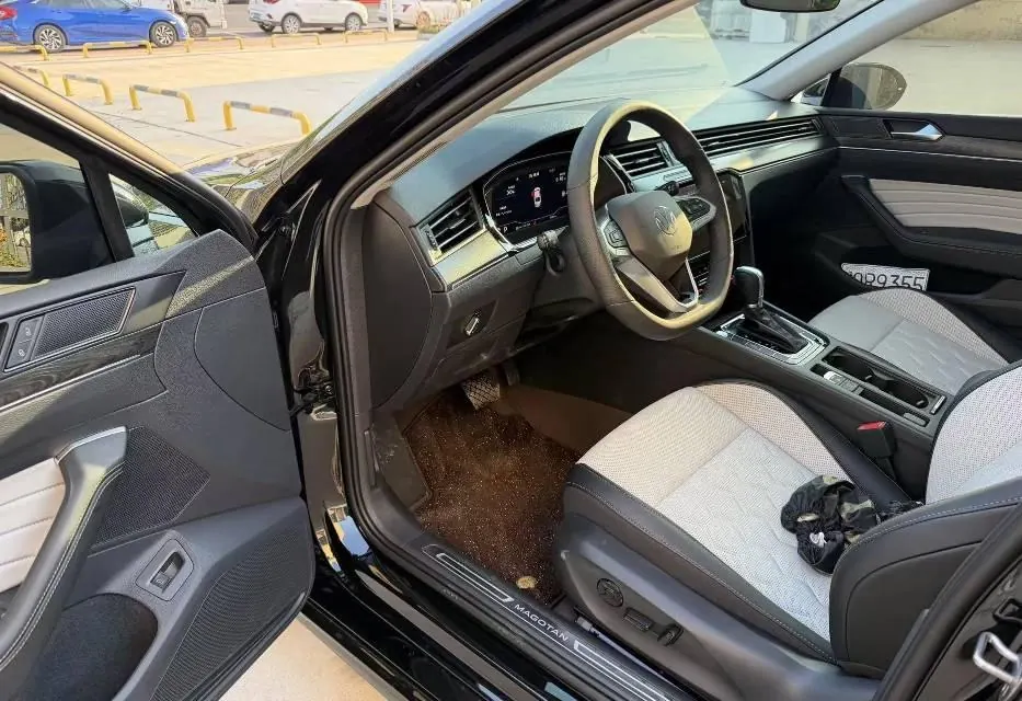 Volkswagen 2026 Magotan 2.0TSI 380TSI 30 million selected luxury automatic gear 5