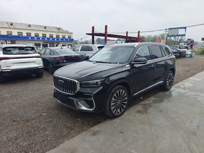Открыть галерею: Geely 2026 XingyueL (Monjaro) 2.0TD Oriental Obsidian Star Edition Automatic Gear