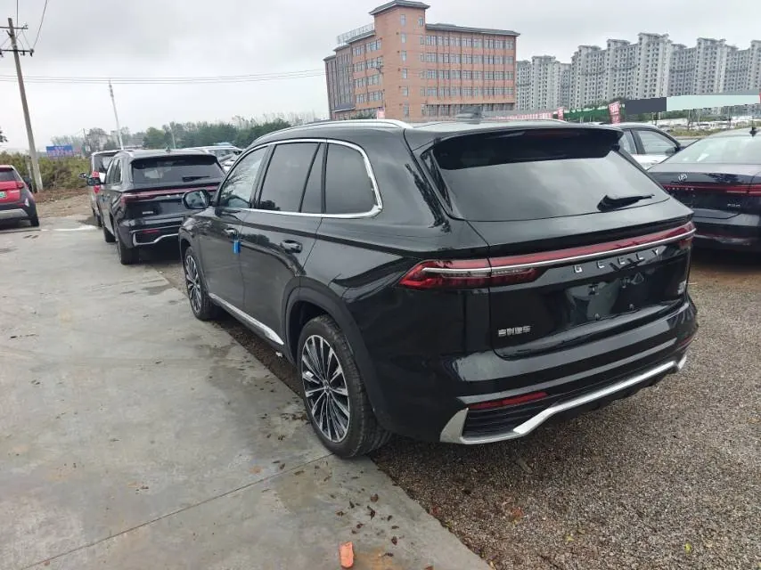 Geely 2026 XingyueL (Monjaro) 2.0TD Oriental Obsidian Star Edition Automatic Gear 4