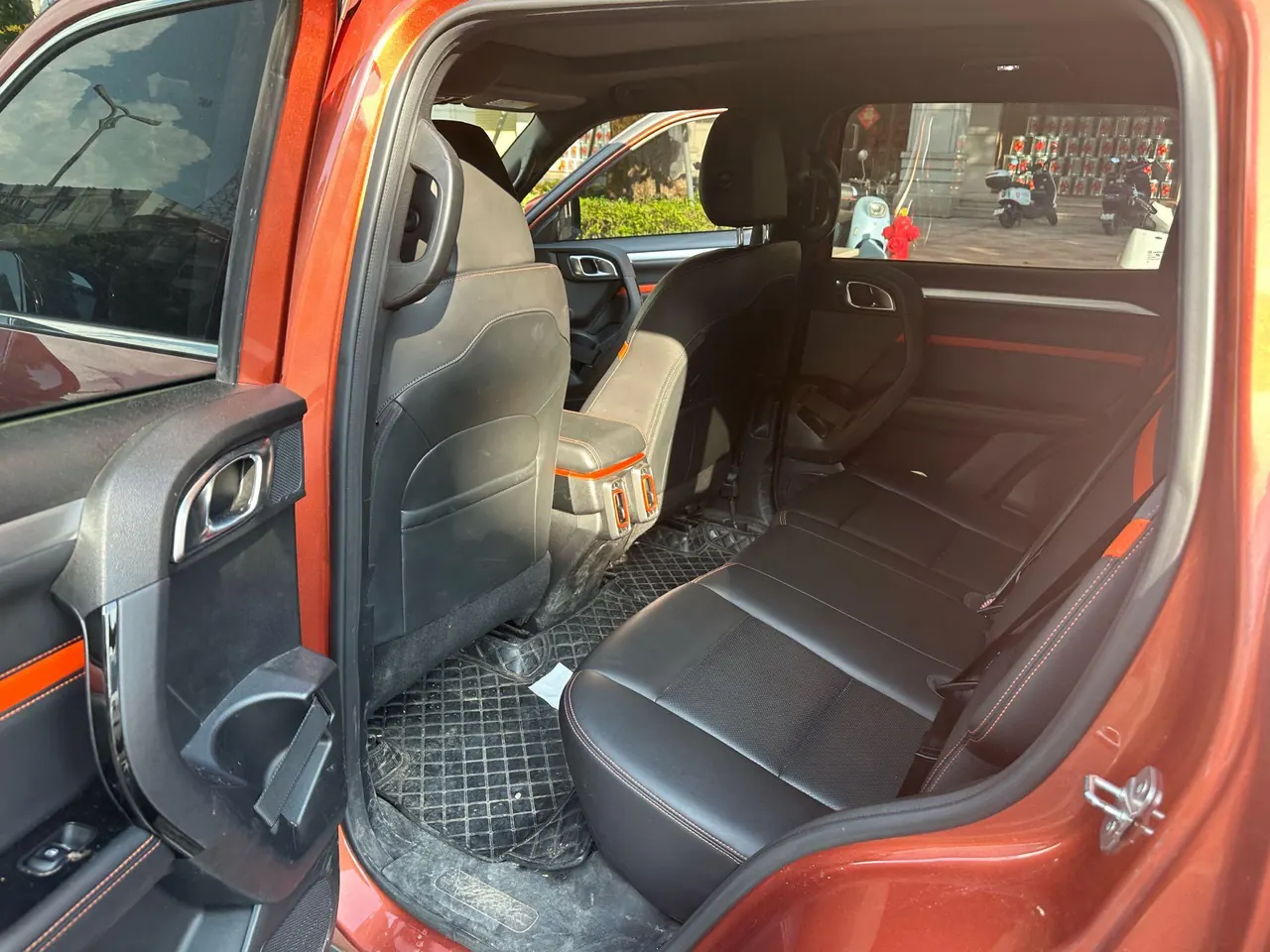 Haval 2021 big dog 2.0T 4-wheel drive asthma dog version automatic gear 3