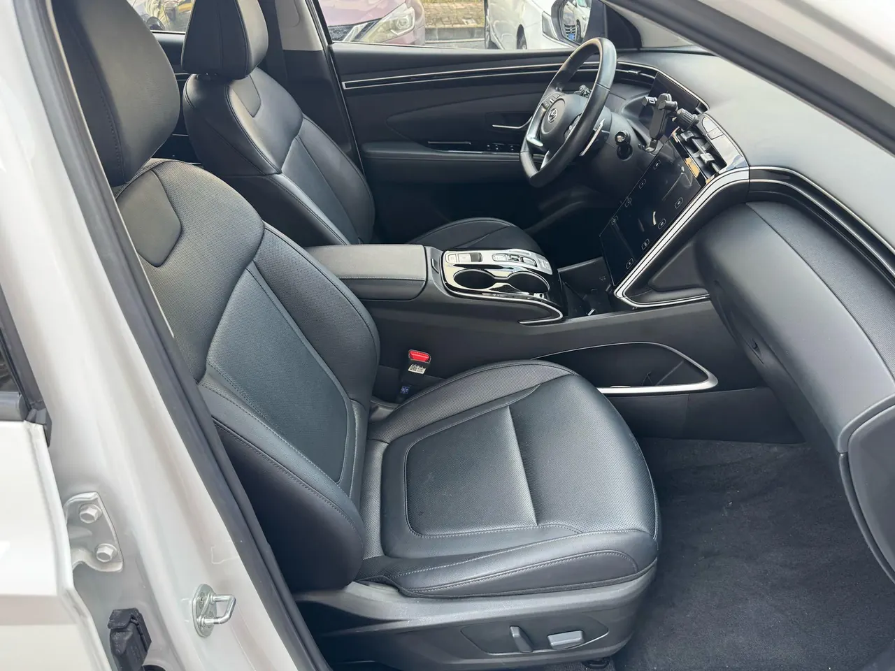 Hyundai 2021 Tousheng L 1.5T LUX Premium Edition Automatic Gear 7