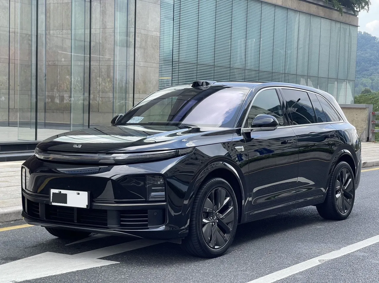 Открыть галерею: Li 2024 L7 Max automatic gear