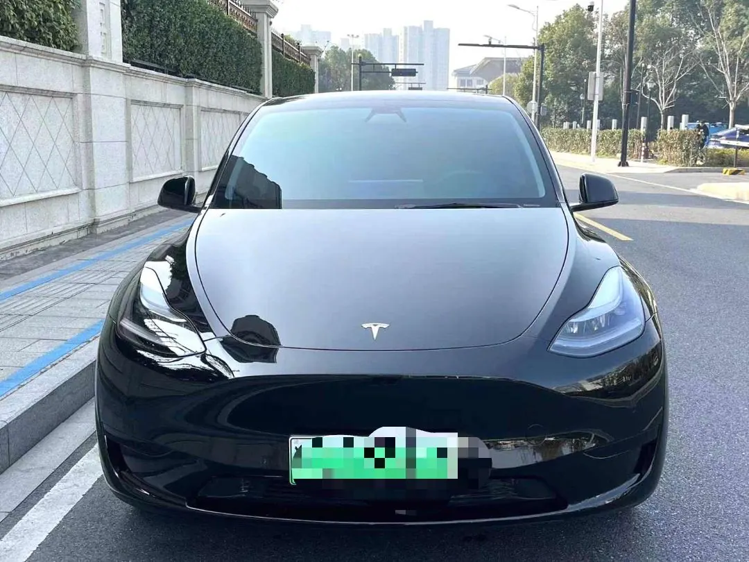 Tesla 2023 Model Y rear-wheel drive version automatic transmission 5