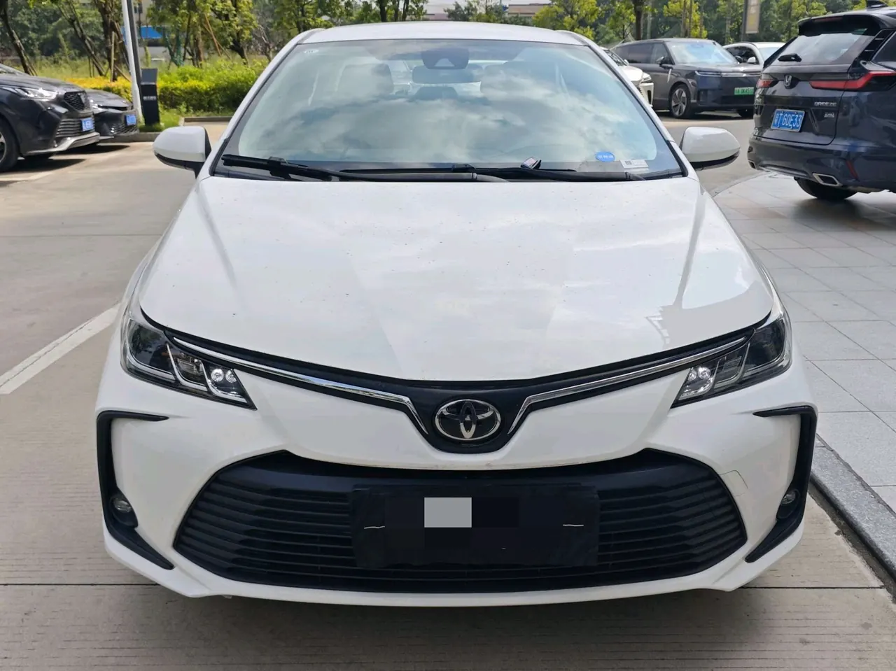 Toyota 2023 Corolla 1.2T Stepless Pioneer Edition Automatic Gear 2