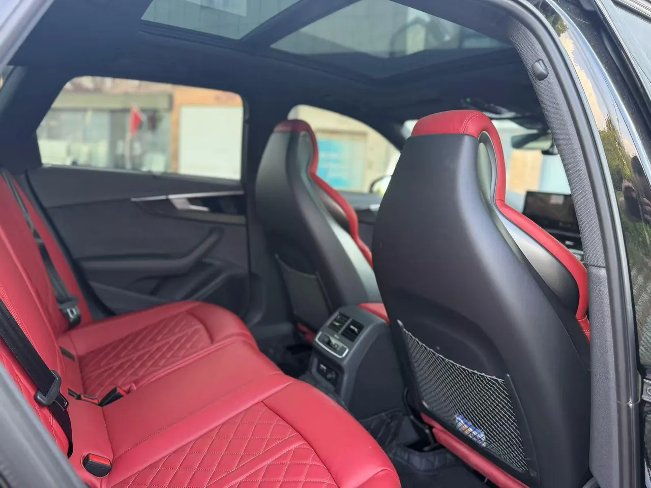 Audi S4 (Imported) 2024 S4 Limousine 3.0TFSI Automatic Gear 3