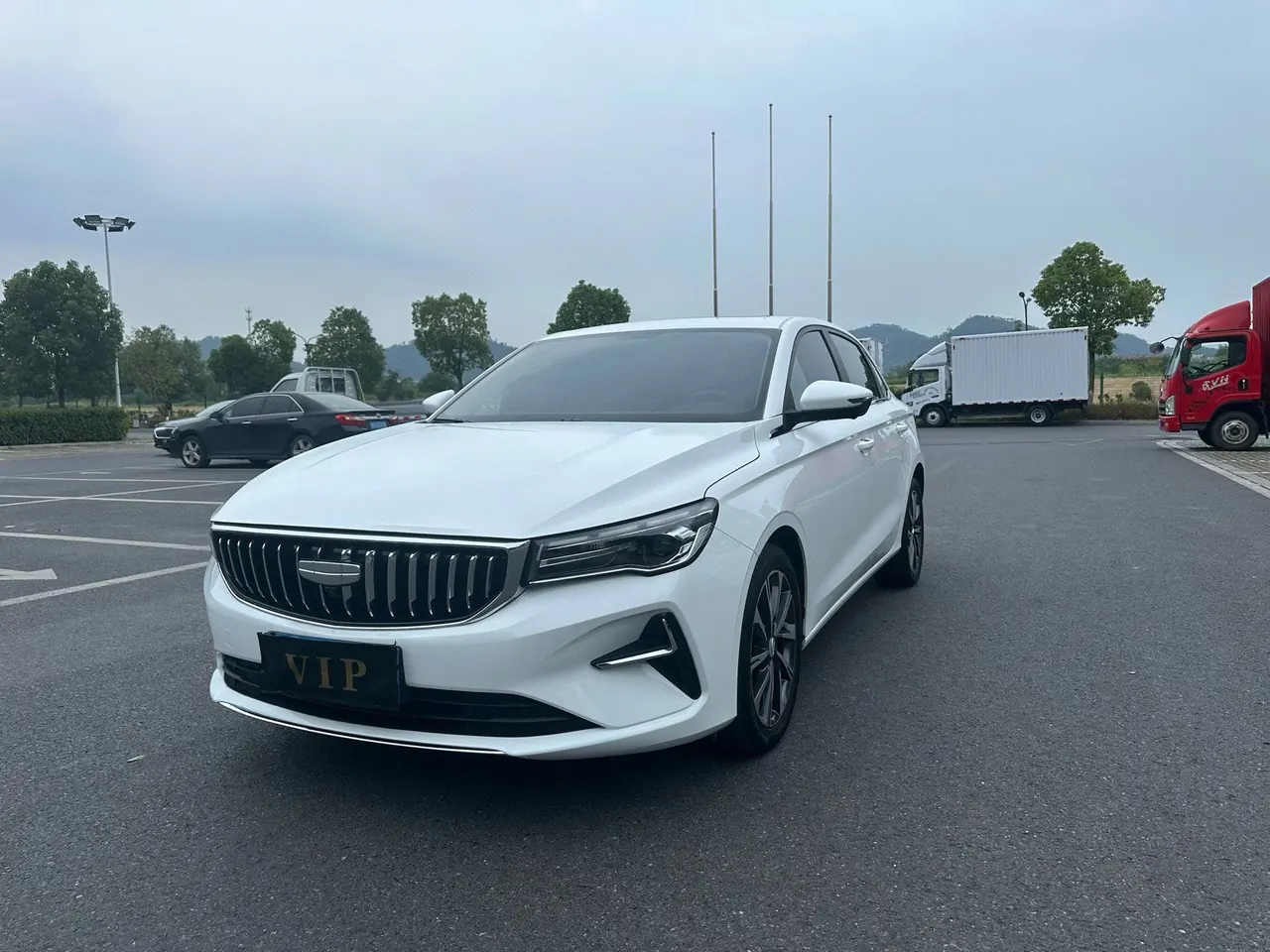 Open image lightbox: Geely 2026 Emgrand-Sanxiang 1.5 Stepless 4 million Commemorative Flying Automatic