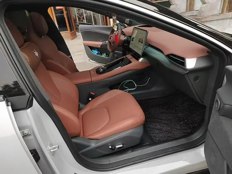 ARCFOX 2026 α S 5 630 yuan Environment Intelligence Edition 185kW Automatic Gear 8