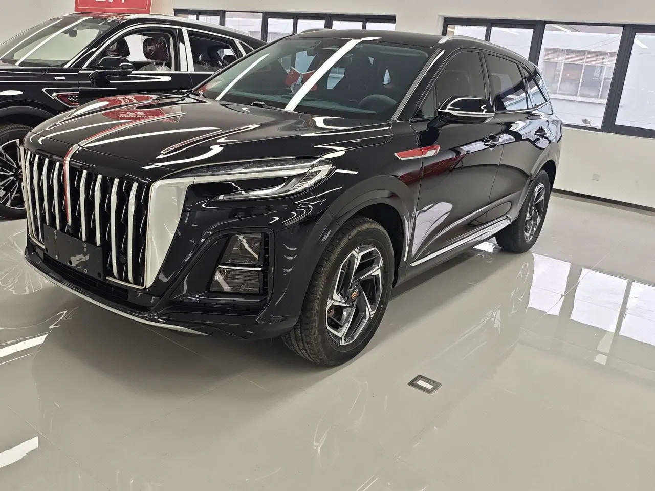 Open image lightbox: HongQi 2023 HS3 1.5T Two-Drive Good Edition Automatic Gear