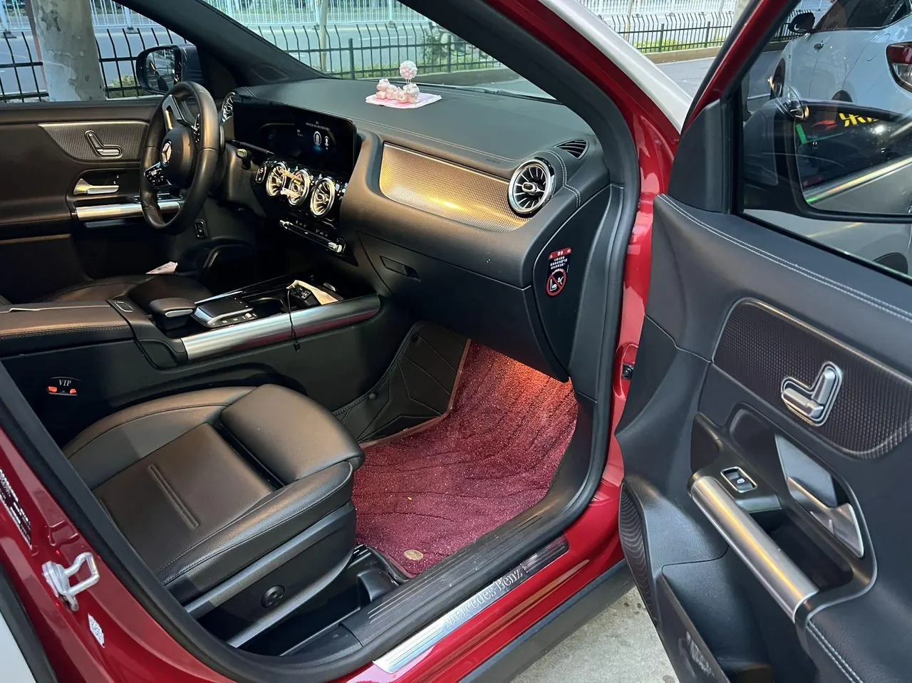 Mercedes Benz 2020 GLA 200 1.3T automatic gear 8