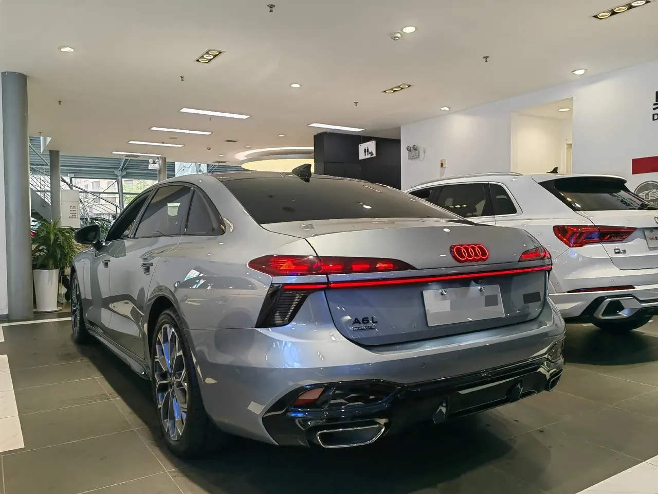 Audi 2026 A6L 2.0T Quattro Enjoy Elegant Automatic Gear 8